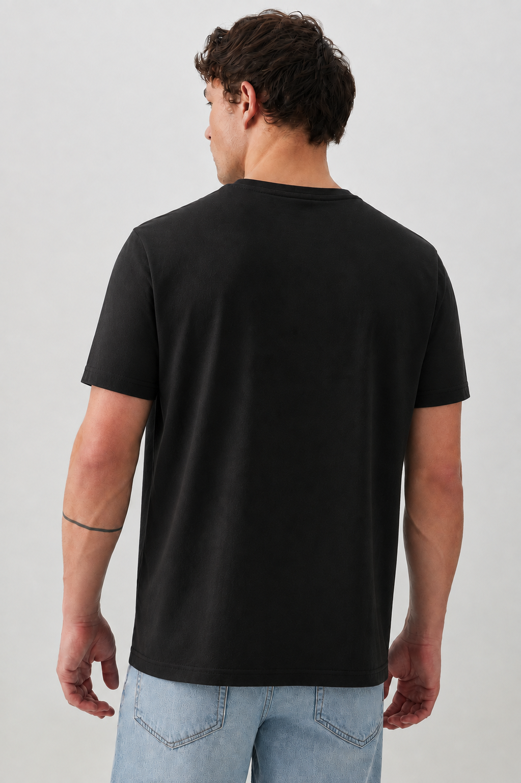 Remera Dimitri Calce Perfecto